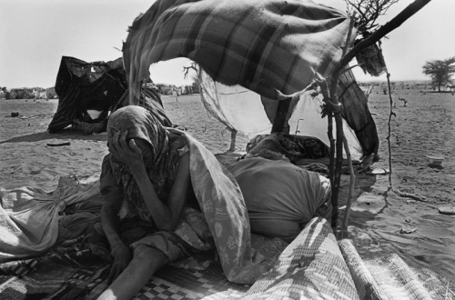 Sudanese Refugees in Eastern Chad wait to register in the Tulum refugee camp. Supplies of food and water are sporadic and moving into the rainy season the supply route will get worse.  Photo by Marcus Bleasdale